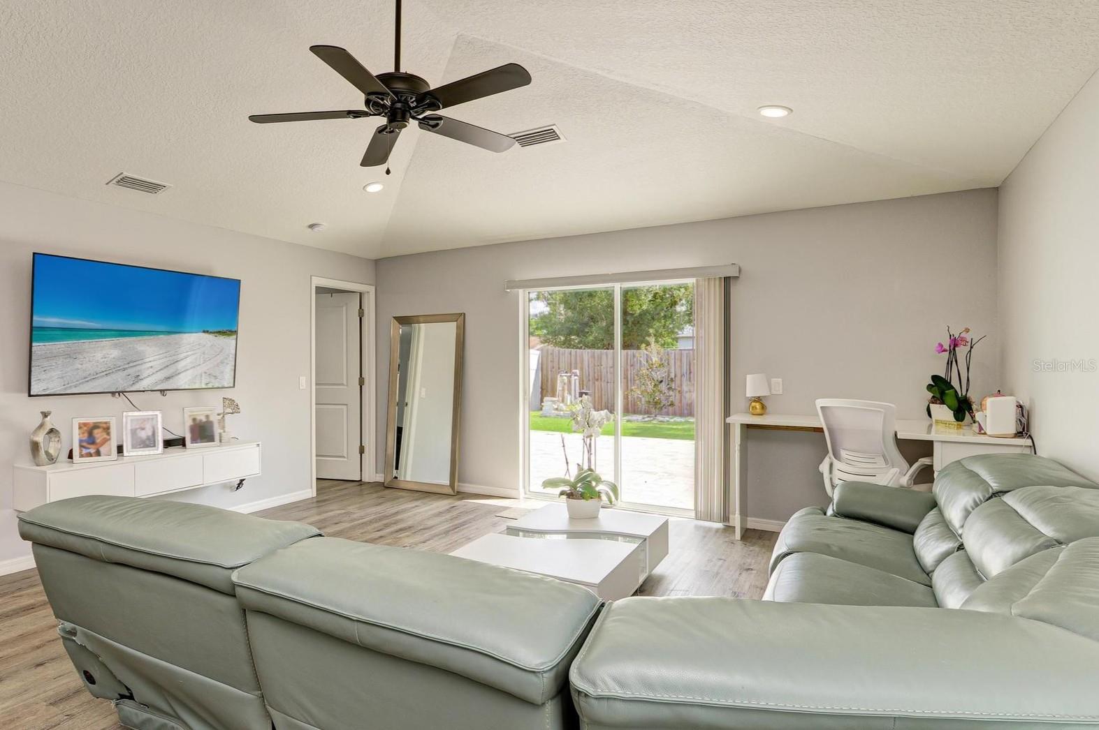 HIGHLAND CREST 2 - Residential