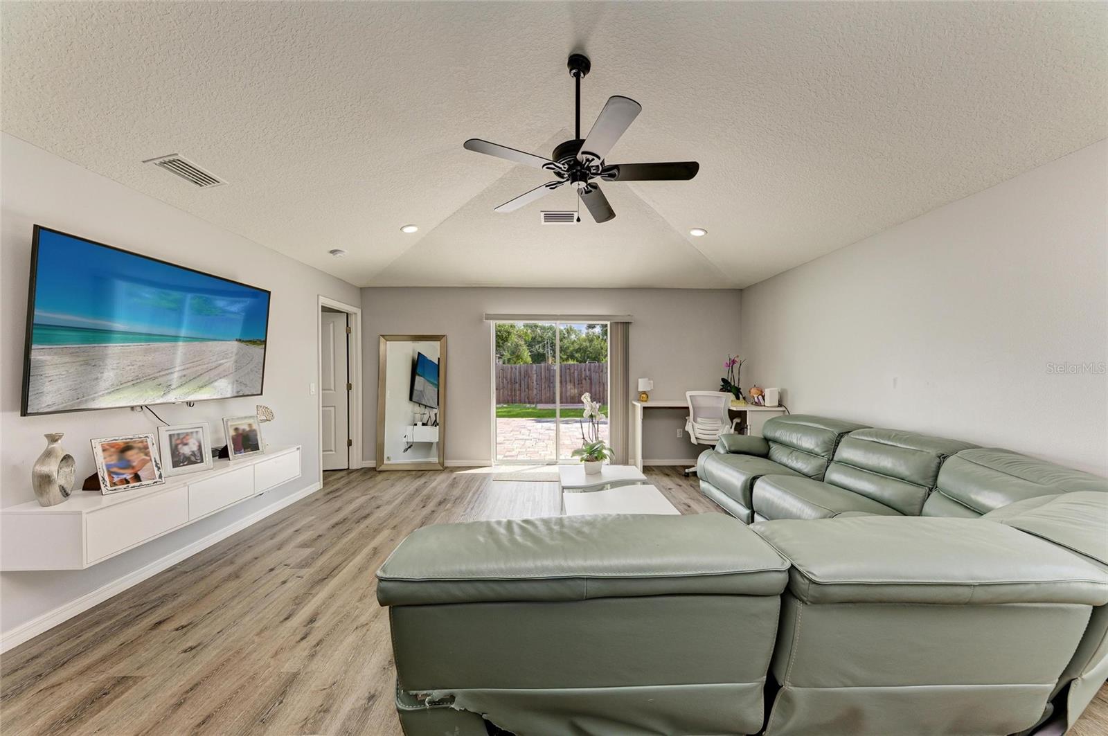 HIGHLAND CREST 2 - Residential