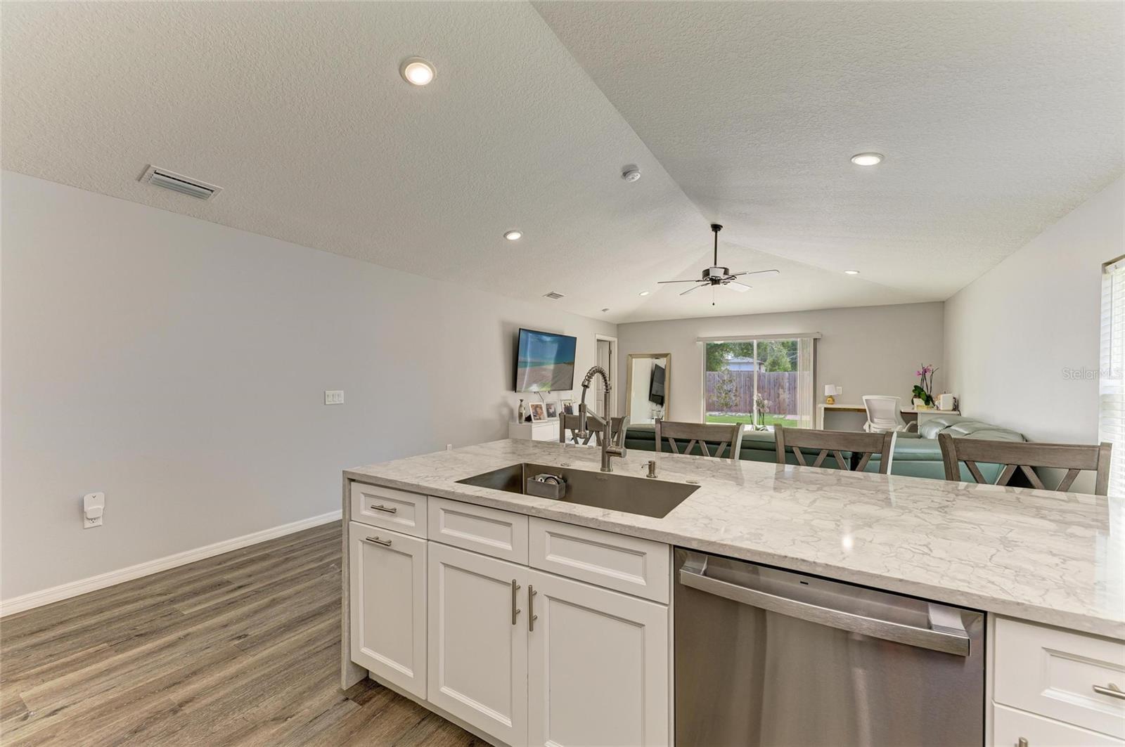 HIGHLAND CREST 2 - Residential