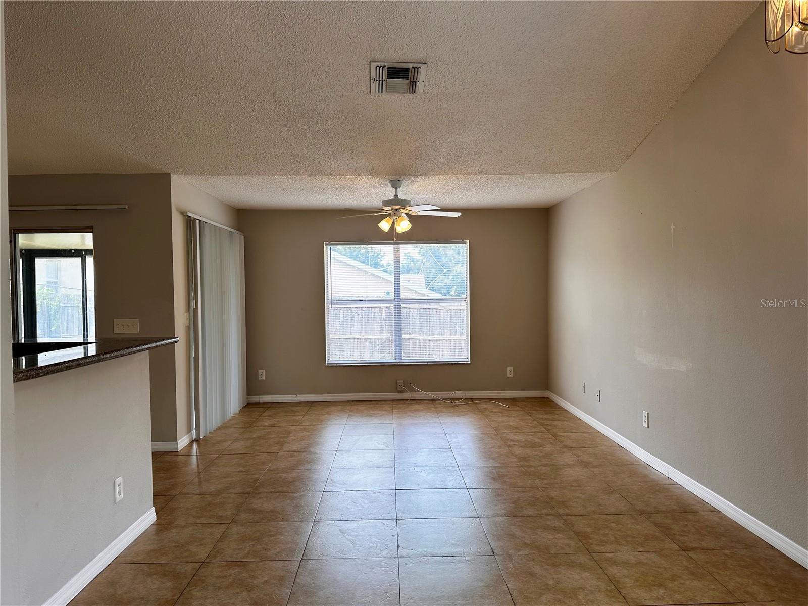 7552 GROVEOAK DRIVE