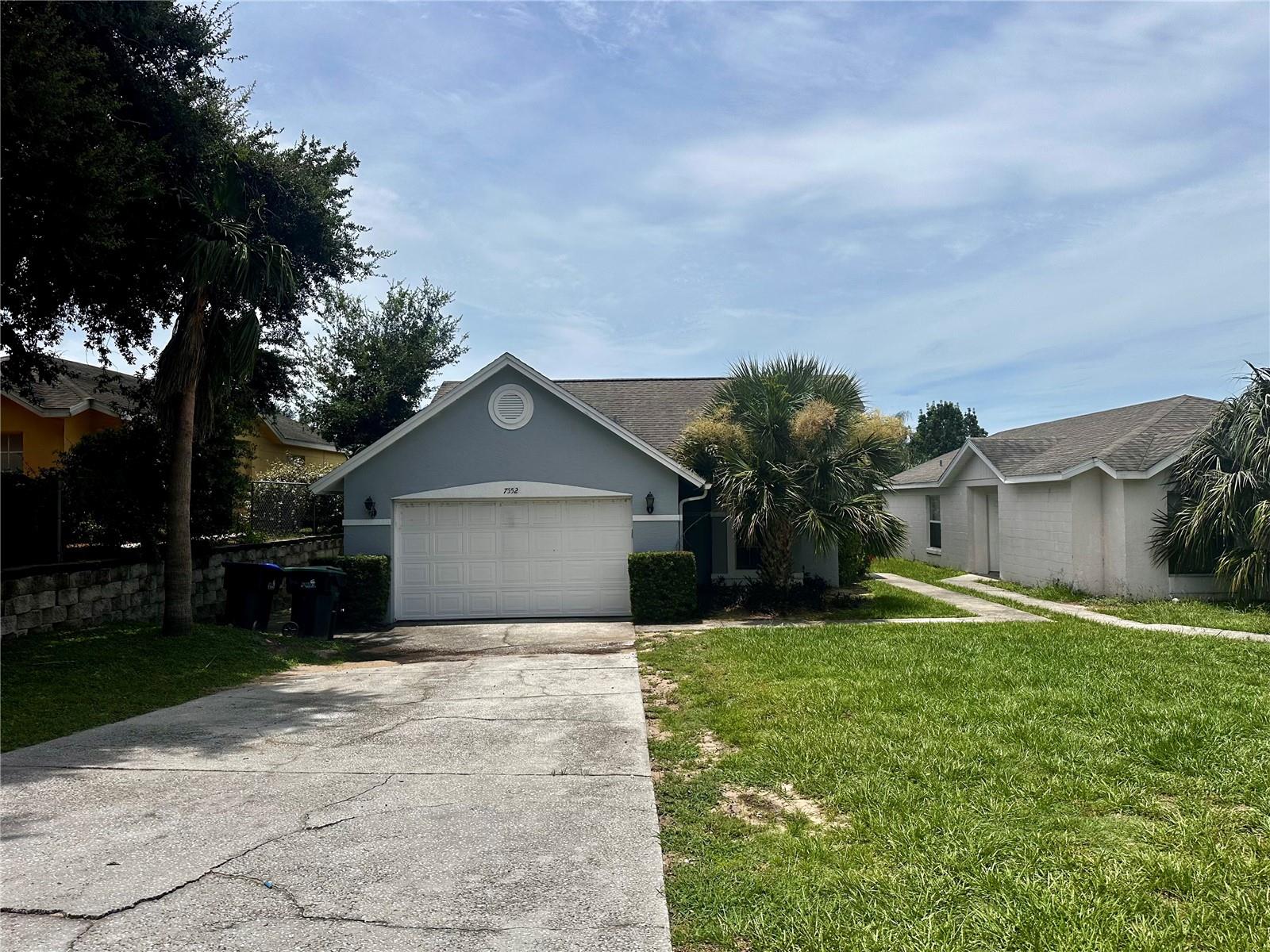 7552 GROVEOAK DRIVE