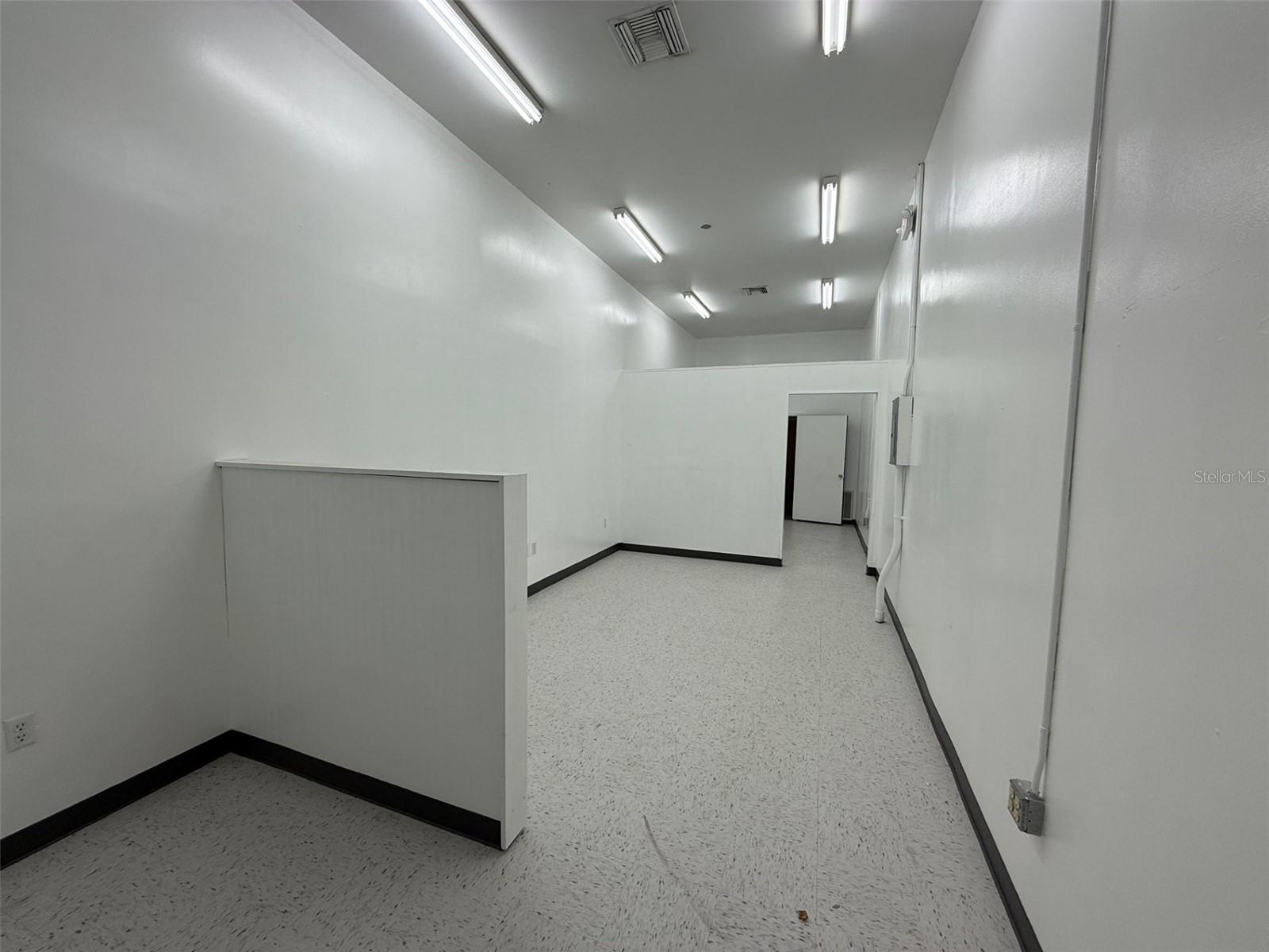 CEDAR HOMES INDUST PARK - Commercial Lease