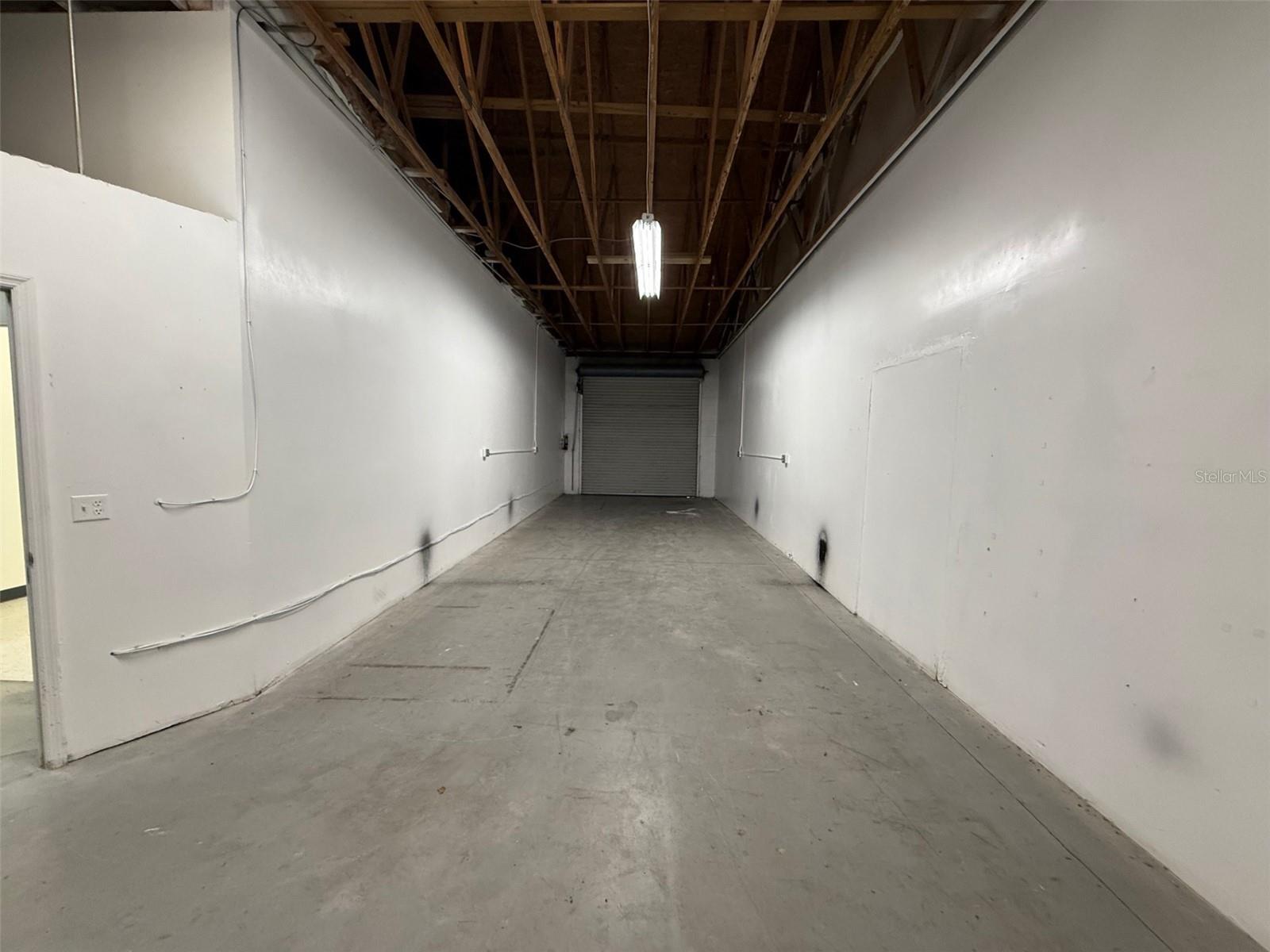 CEDAR HOMES INDUST PARK - Commercial Lease