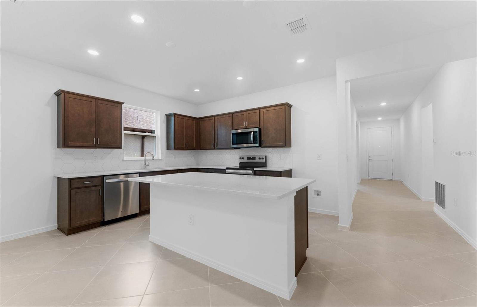 8343 SW 58TH LOOP