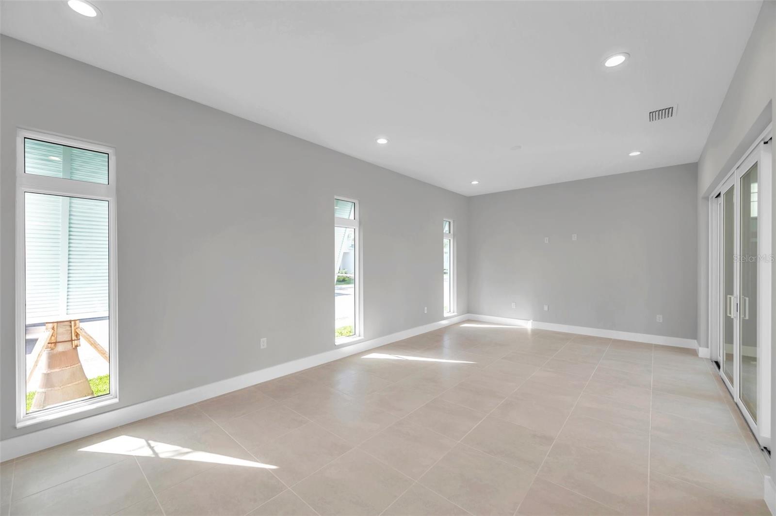 6023 CAT CLAW LANE