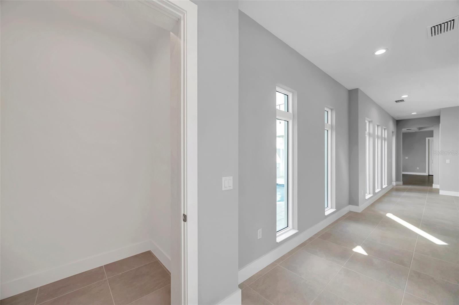 6023 CAT CLAW LANE