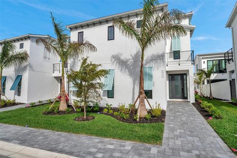Photo of 6023 Cat Claw Lane, Bradenton, FL 34210 (MLS # TB8370742)