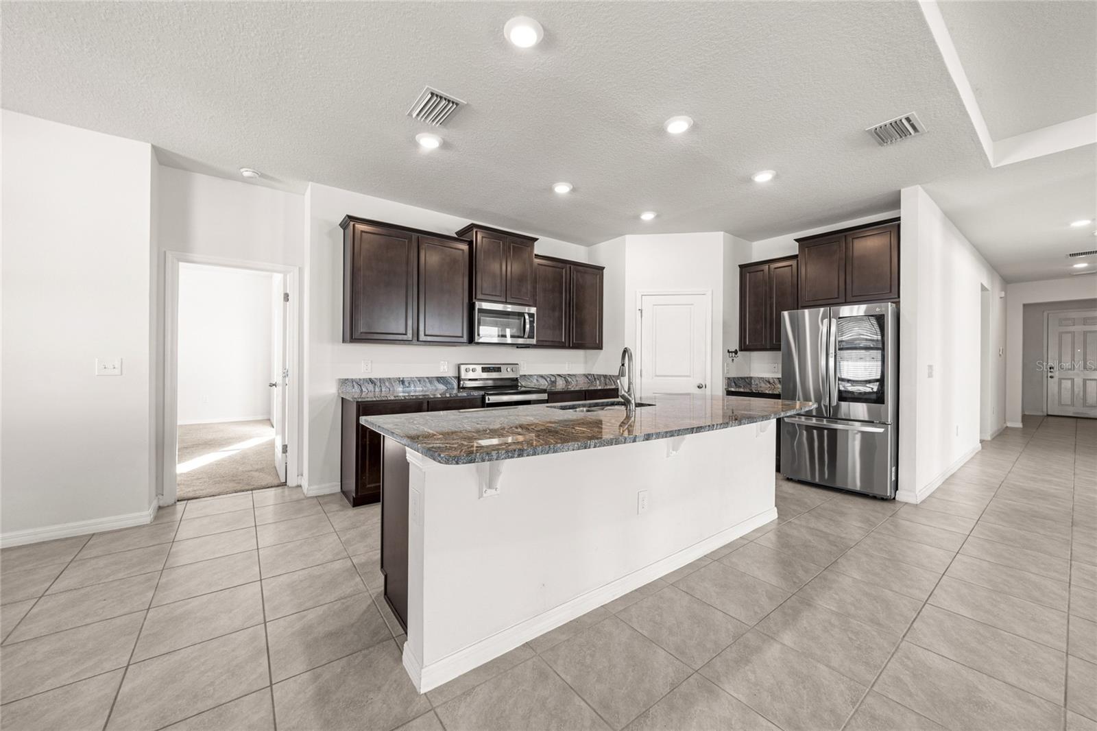 BROOKHAVEN - Residential