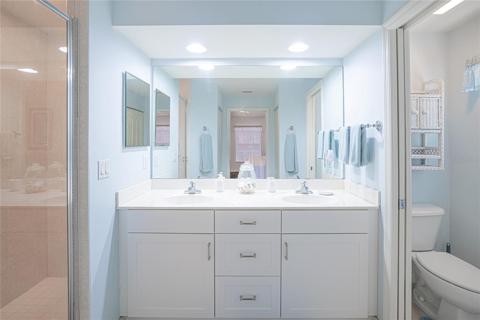 VILLAS BURNT STORE ISLES 01 - Residential