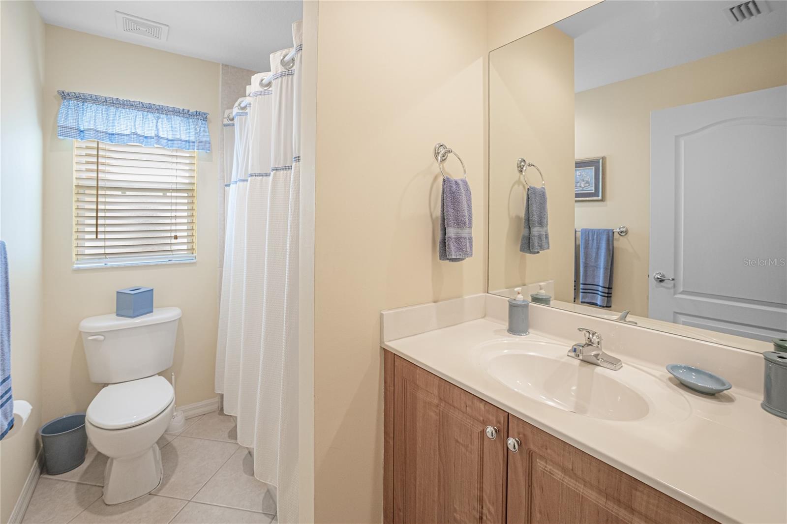 VILLAS BURNT STORE ISLES 01 - Residential