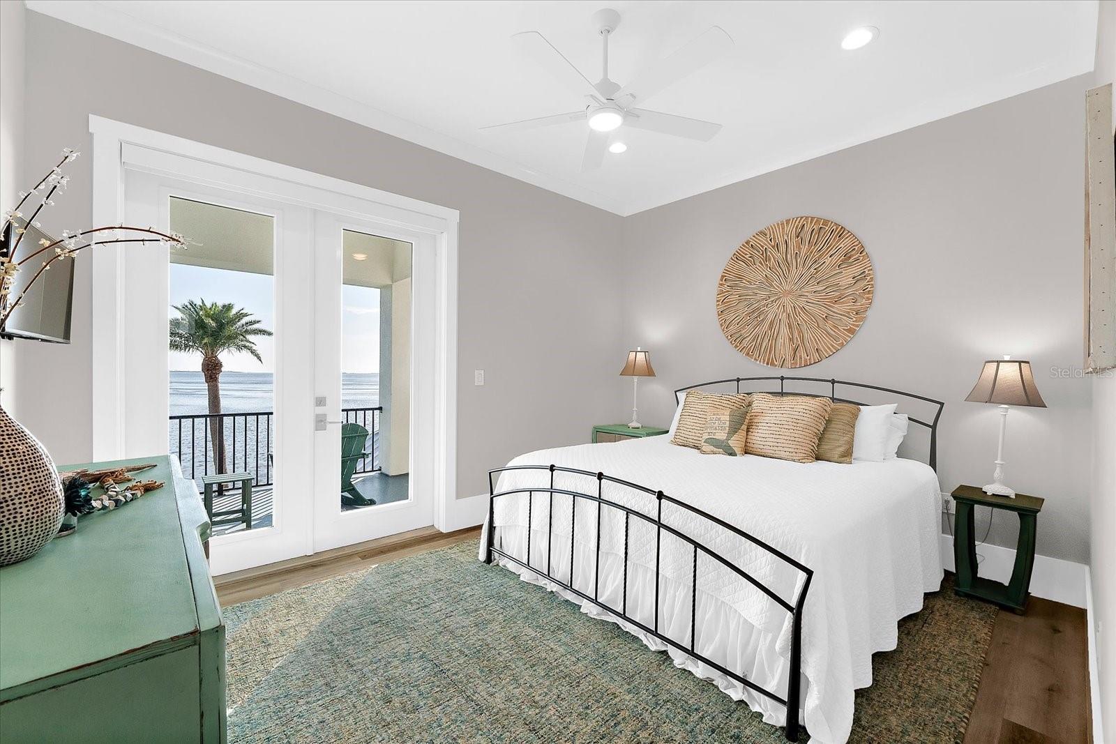 INDIAN BLUFF ISLAND - Residential