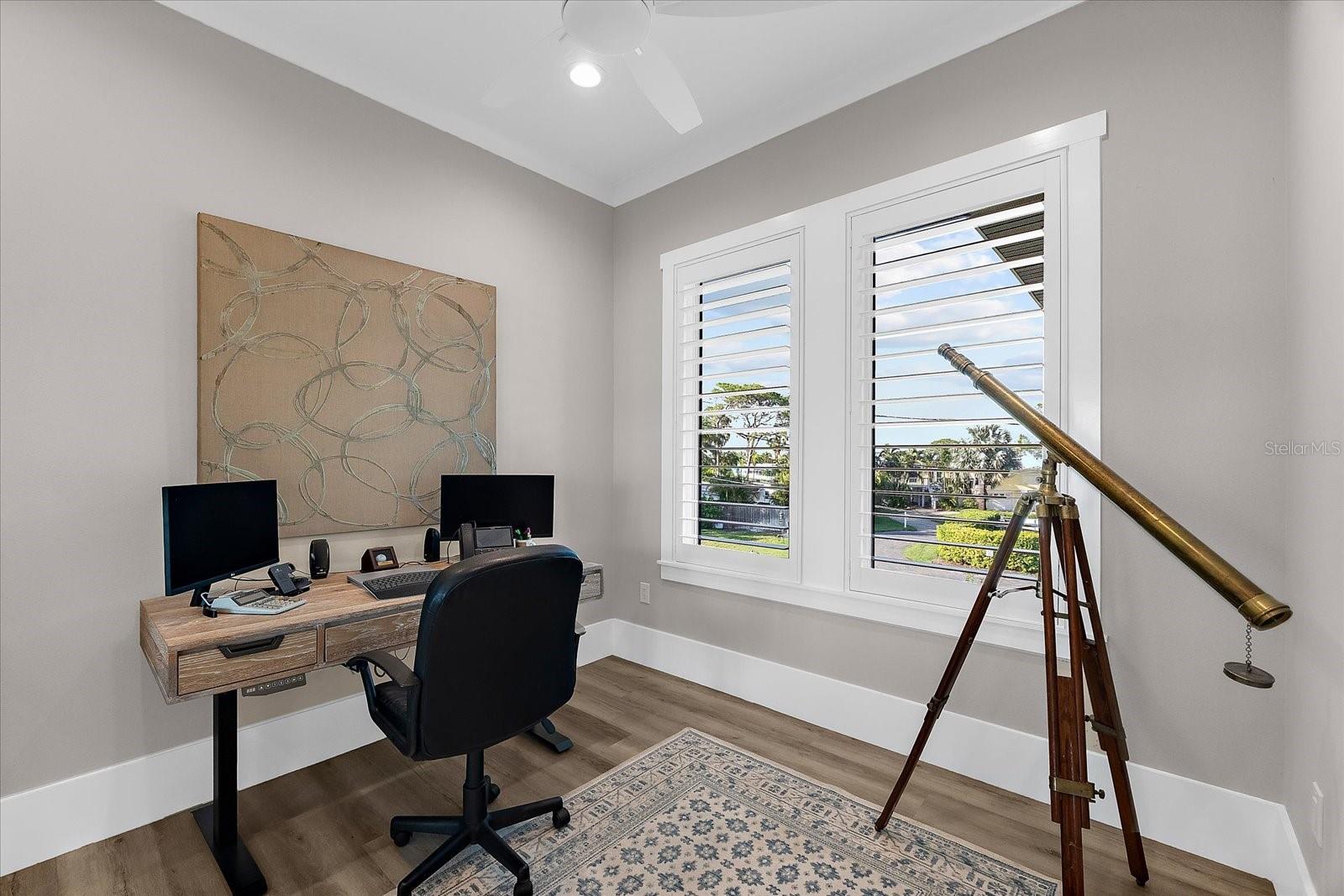 INDIAN BLUFF ISLAND - Residential