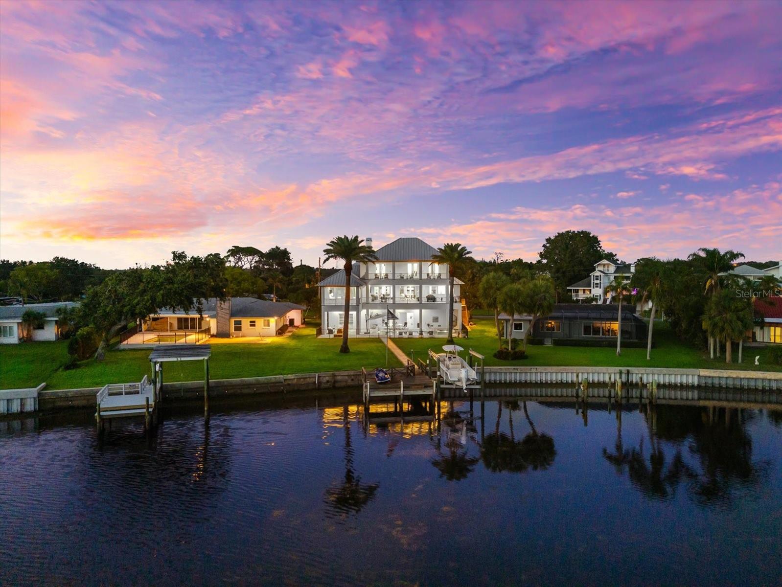 INDIAN BLUFF ISLAND - Residential