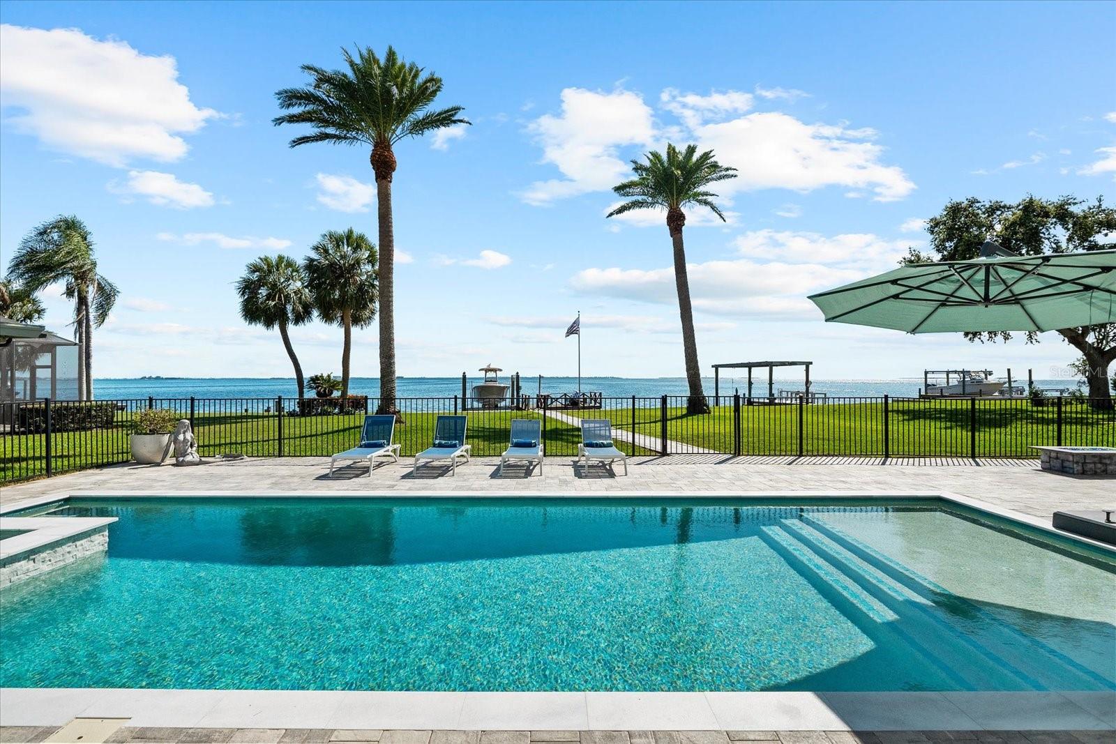 INDIAN BLUFF ISLAND - Residential