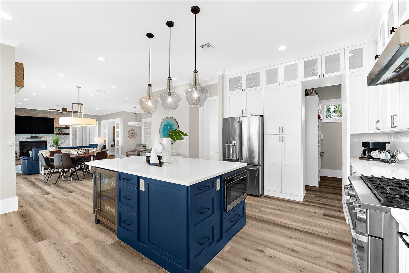 INDIAN BLUFF ISLAND - Residential