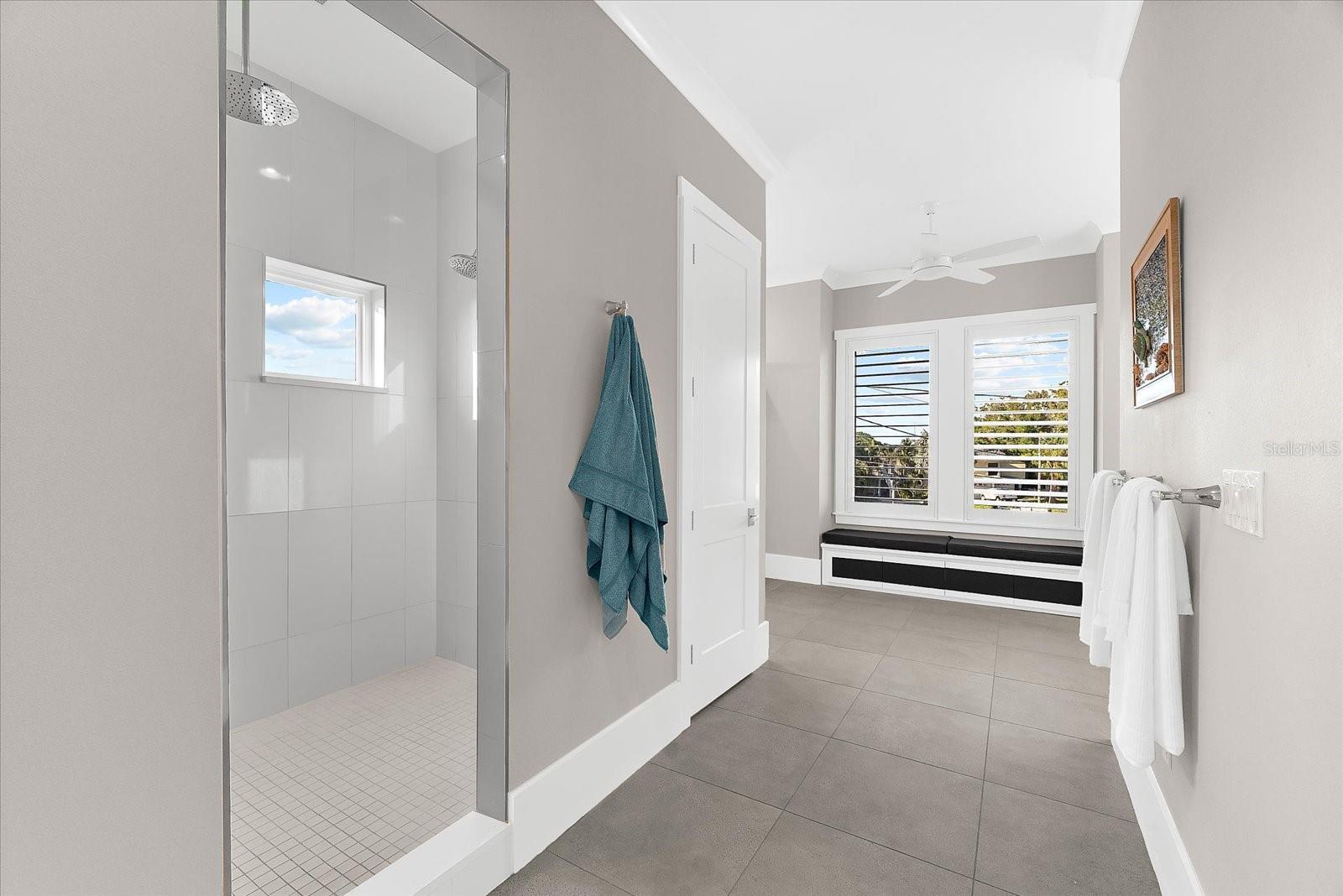 INDIAN BLUFF ISLAND - Residential