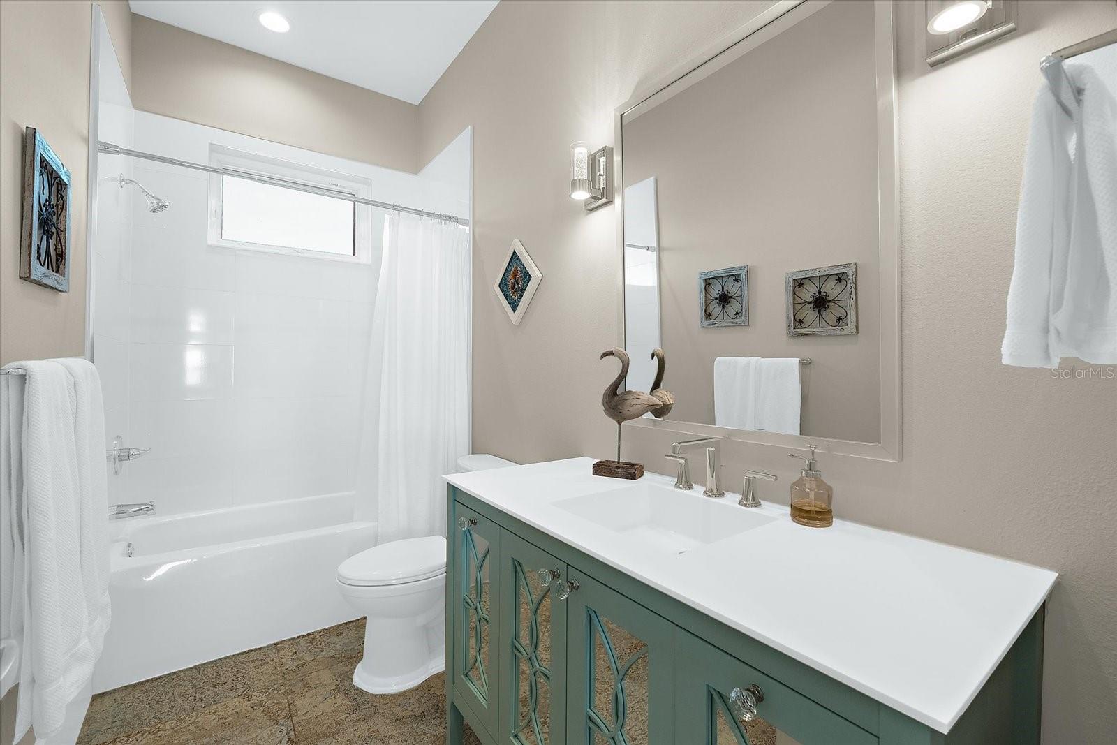 INDIAN BLUFF ISLAND - Residential