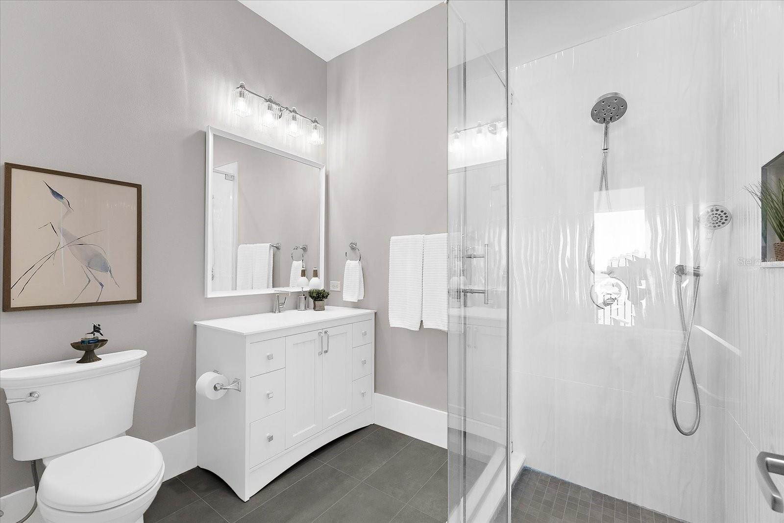 INDIAN BLUFF ISLAND - Residential