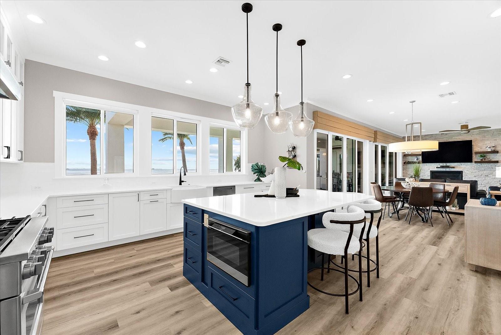 INDIAN BLUFF ISLAND - Residential