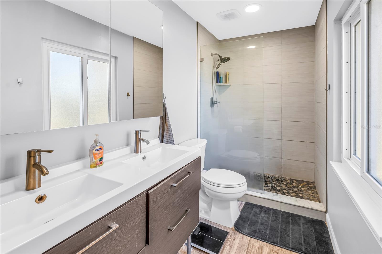 BARNARD ERASTUS A S REV SUB - Residential