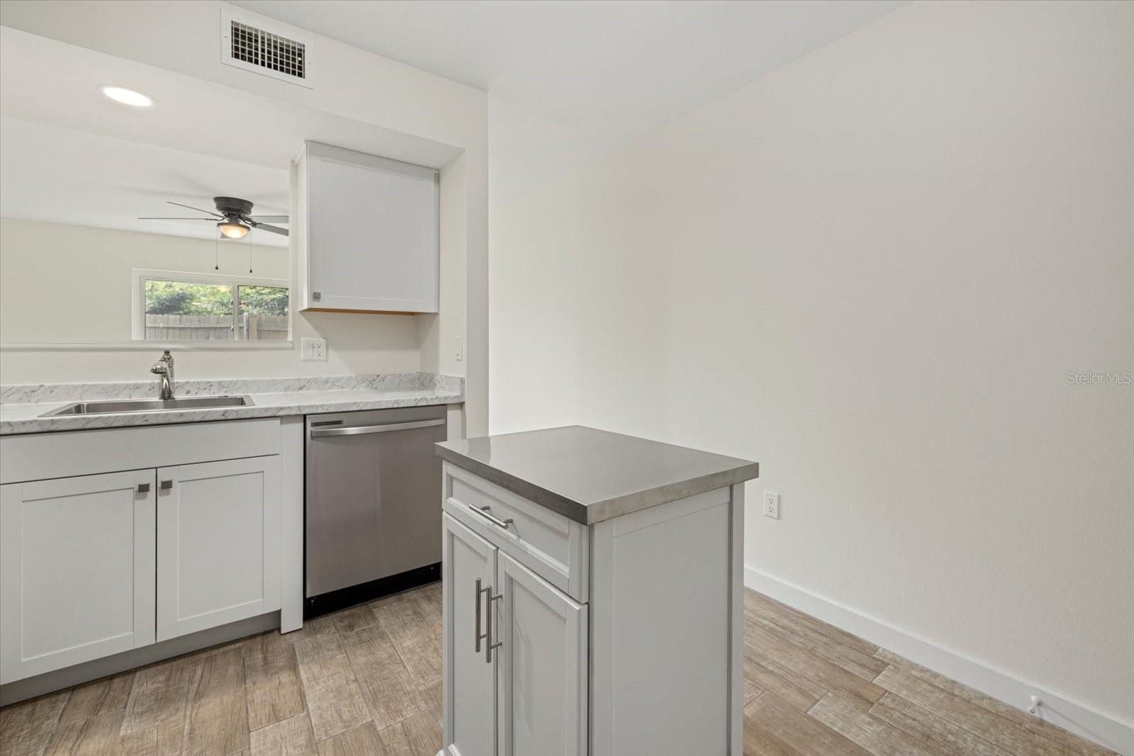 VENETIAN ARMS SEC 1 - Residential