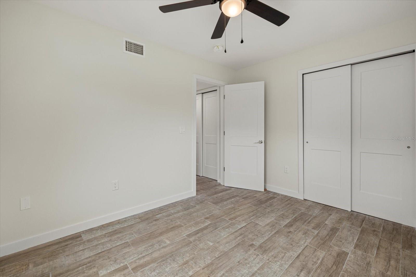 VENETIAN ARMS SEC 1 - Residential