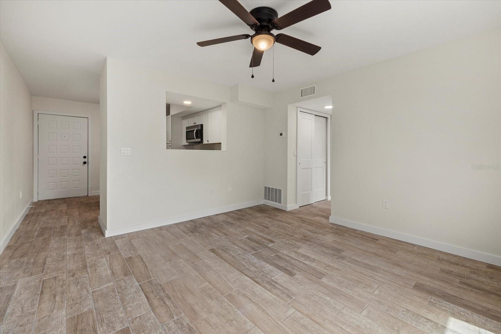 VENETIAN ARMS SEC 1 - Residential