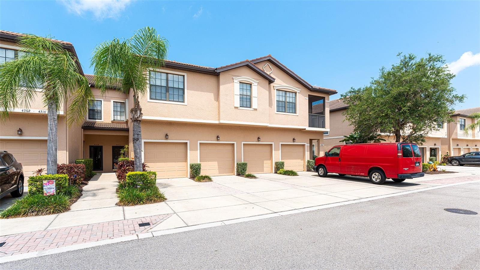 4316 VIA PIEDRA CIRCLE 5-204