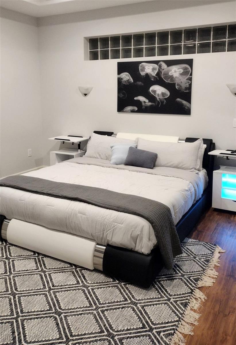 SARASOTA-VENICE CO RIVER SUB 5 & 8-37-18 - Residential