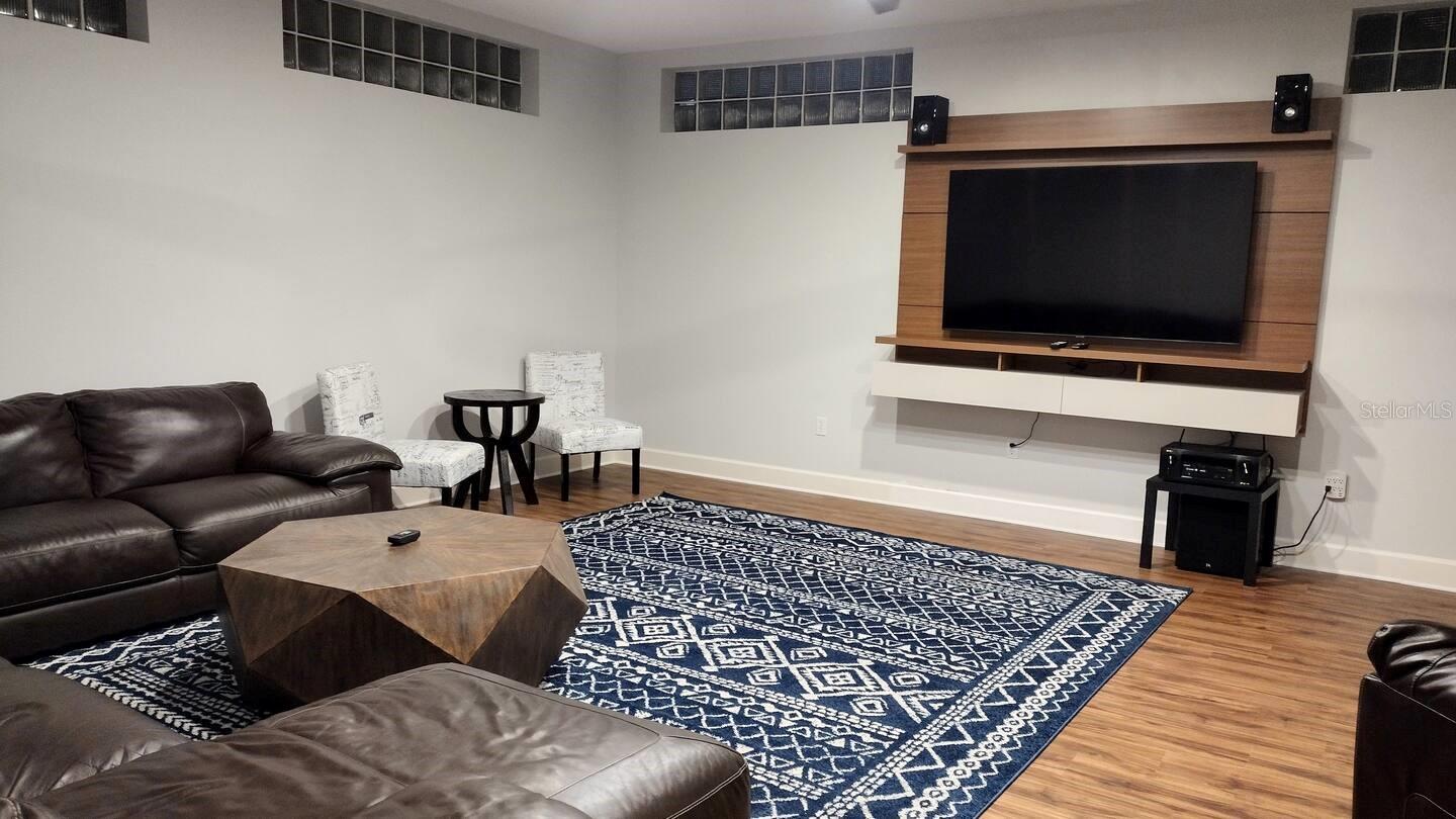 SARASOTA-VENICE CO RIVER SUB 5 & 8-37-18 - Residential