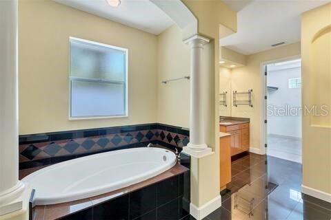 SARASOTA-VENICE CO RIVER SUB 5 & 8-37-18 - Residential