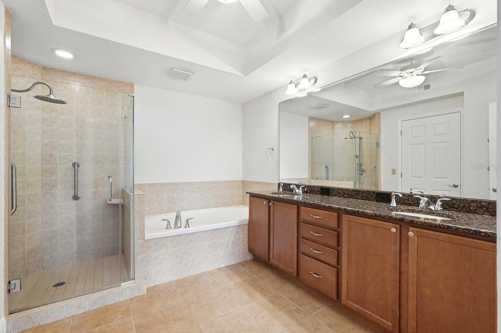 HALIFAX LANDING CONDO - Residential