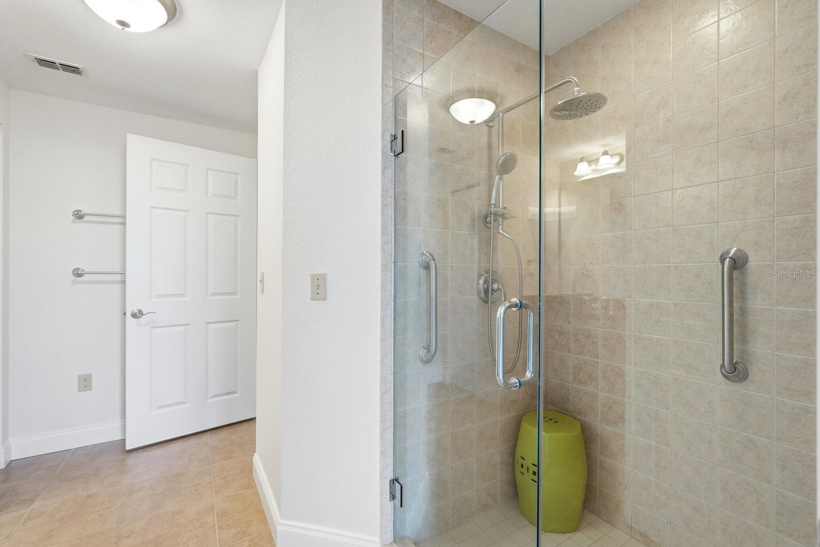 HALIFAX LANDING CONDO - Residential