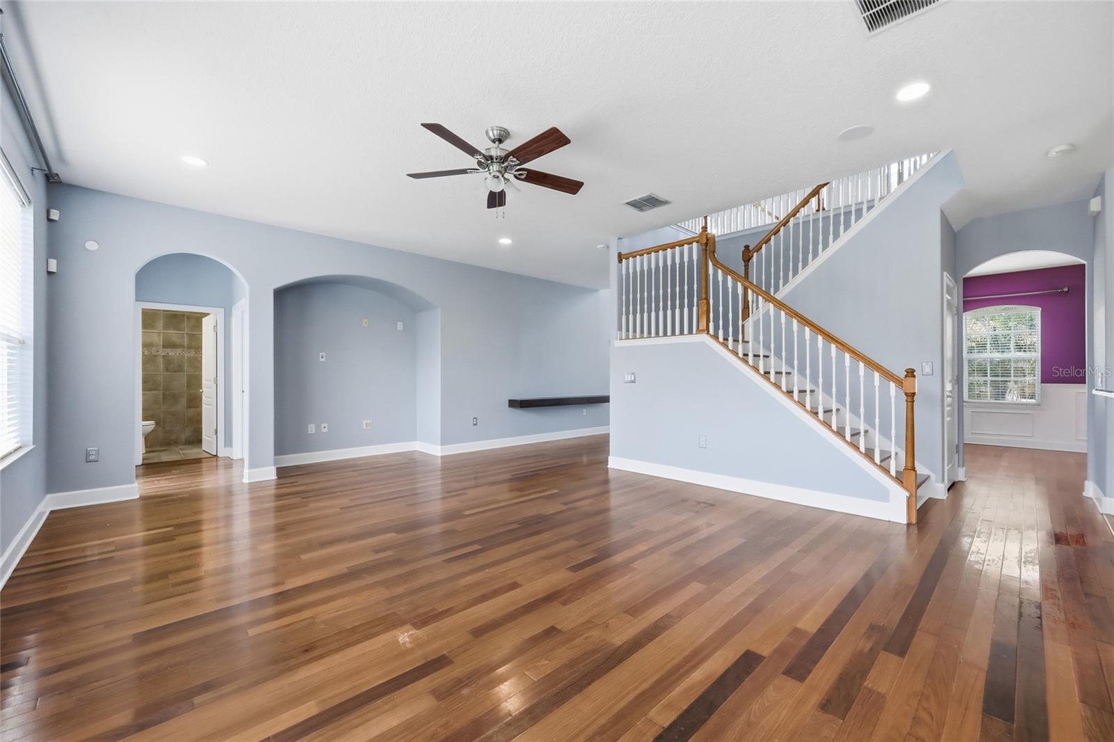 FORESTBROOKE PH 03 A-E - Residential Lease