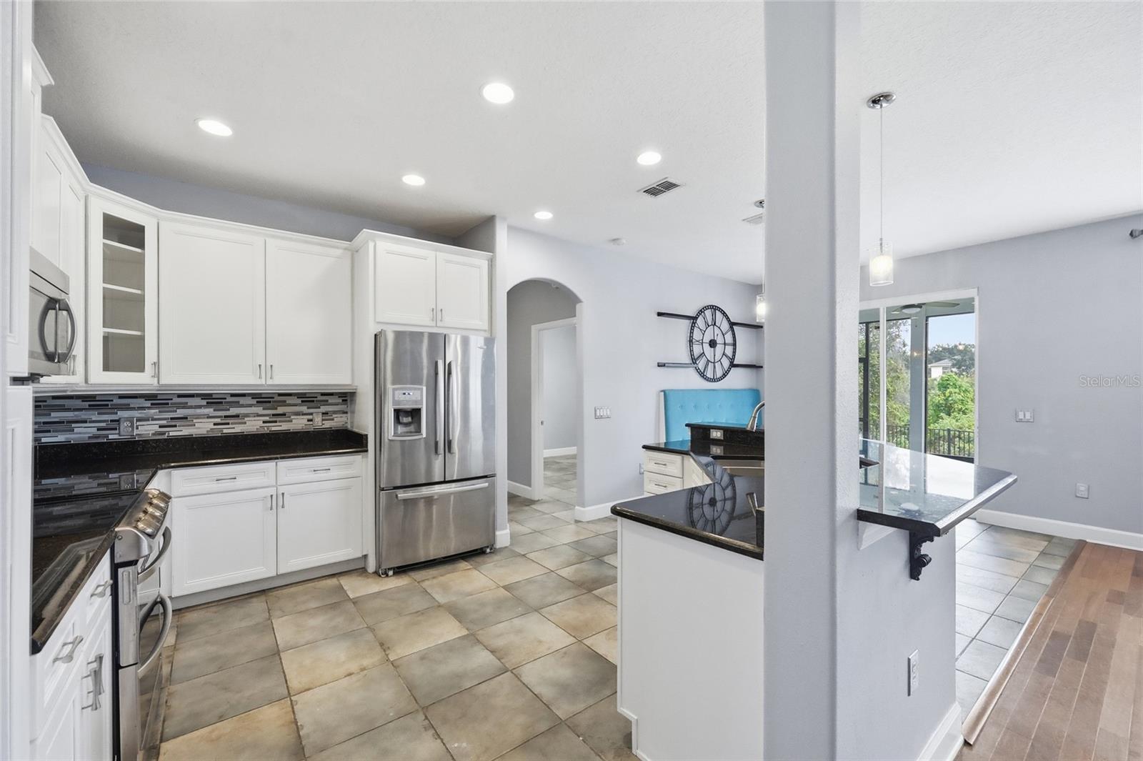 FORESTBROOKE PH 03 A-E - Residential Lease