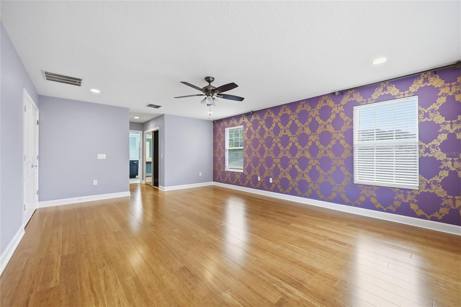 FORESTBROOKE PH 03 A-E - Residential Lease