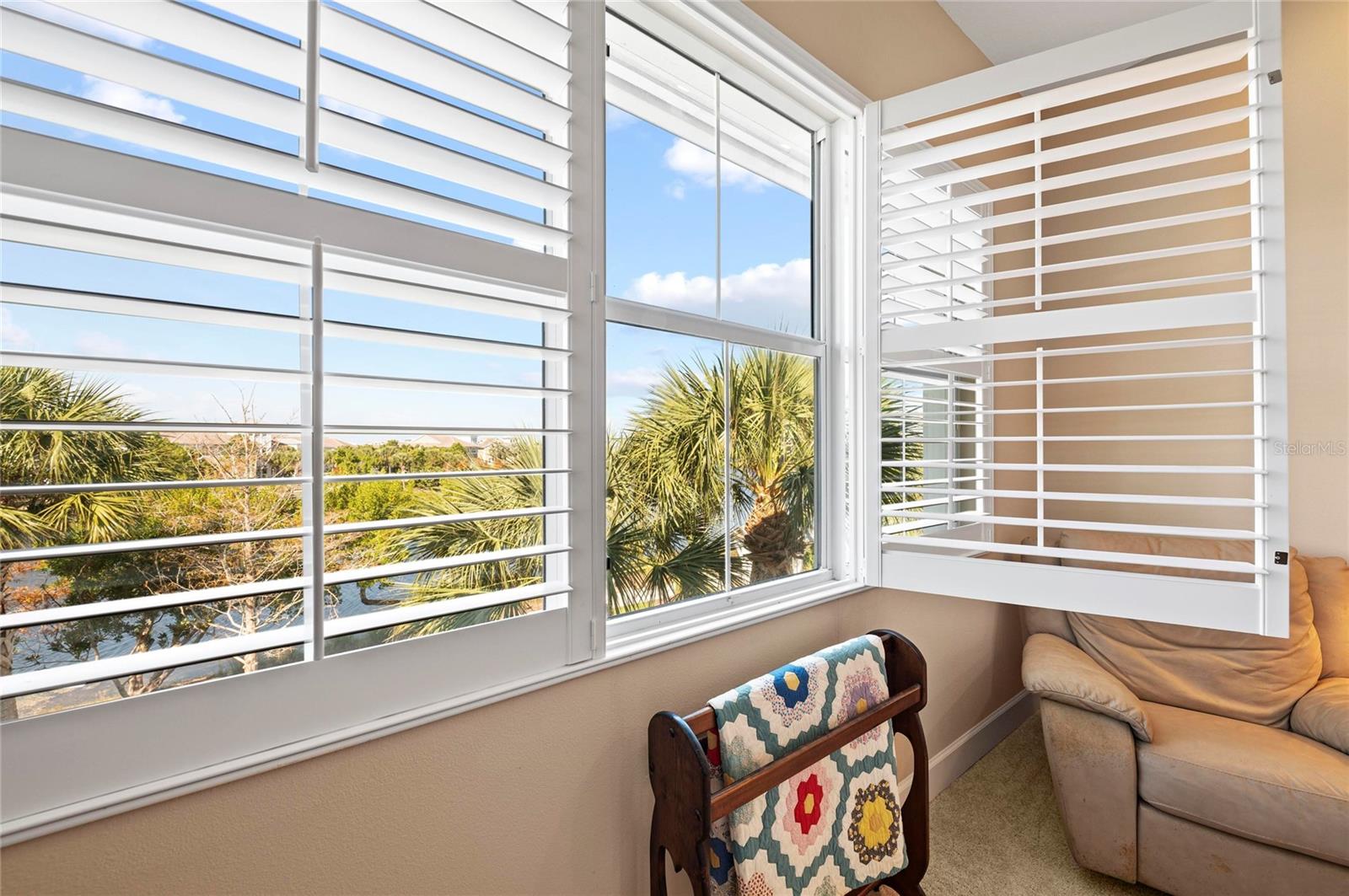 MANGROVE WALK ON HARBOUR ISLE PH 19 - Residential