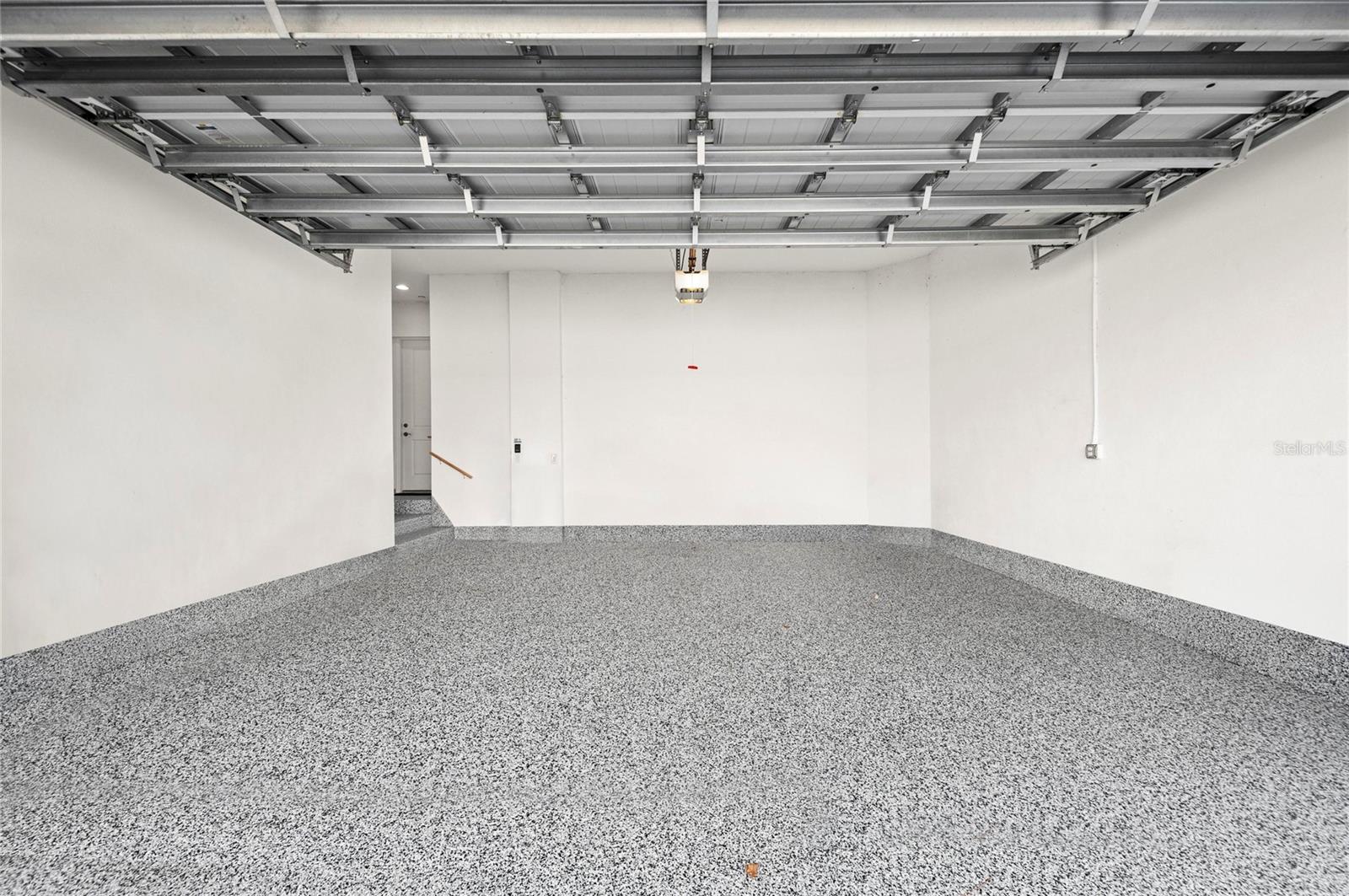 MANGROVE WALK ON HARBOUR ISLE PH 19 - Residential