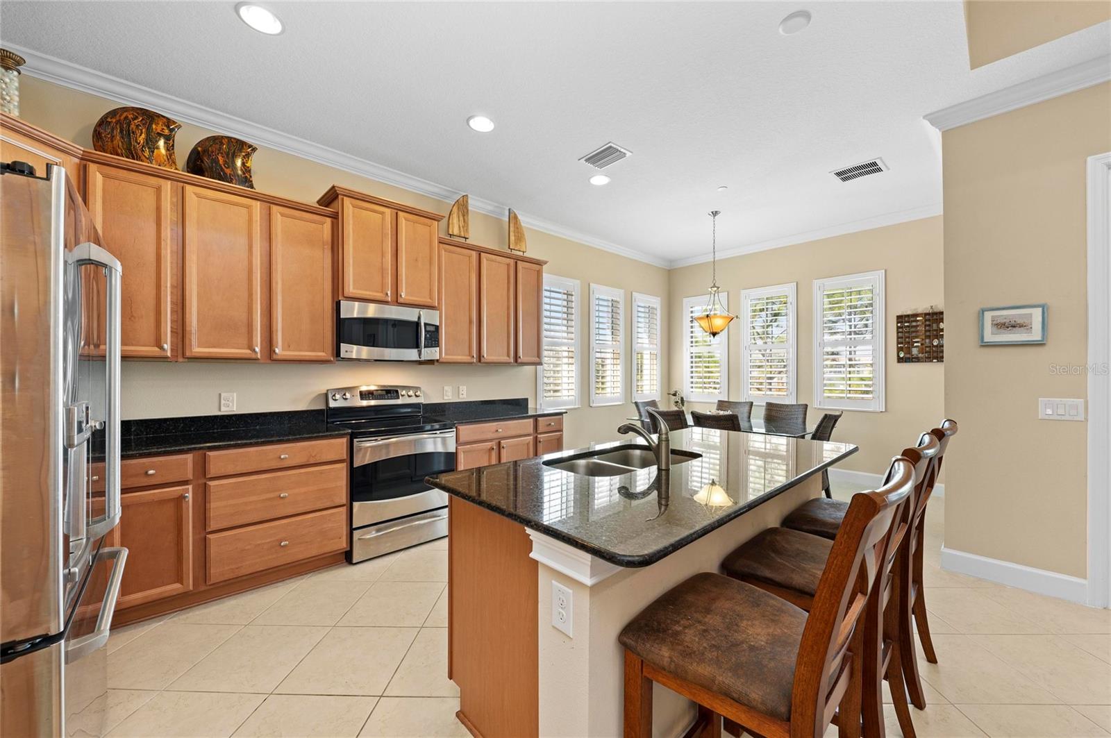 MANGROVE WALK ON HARBOUR ISLE PH 19 - Residential