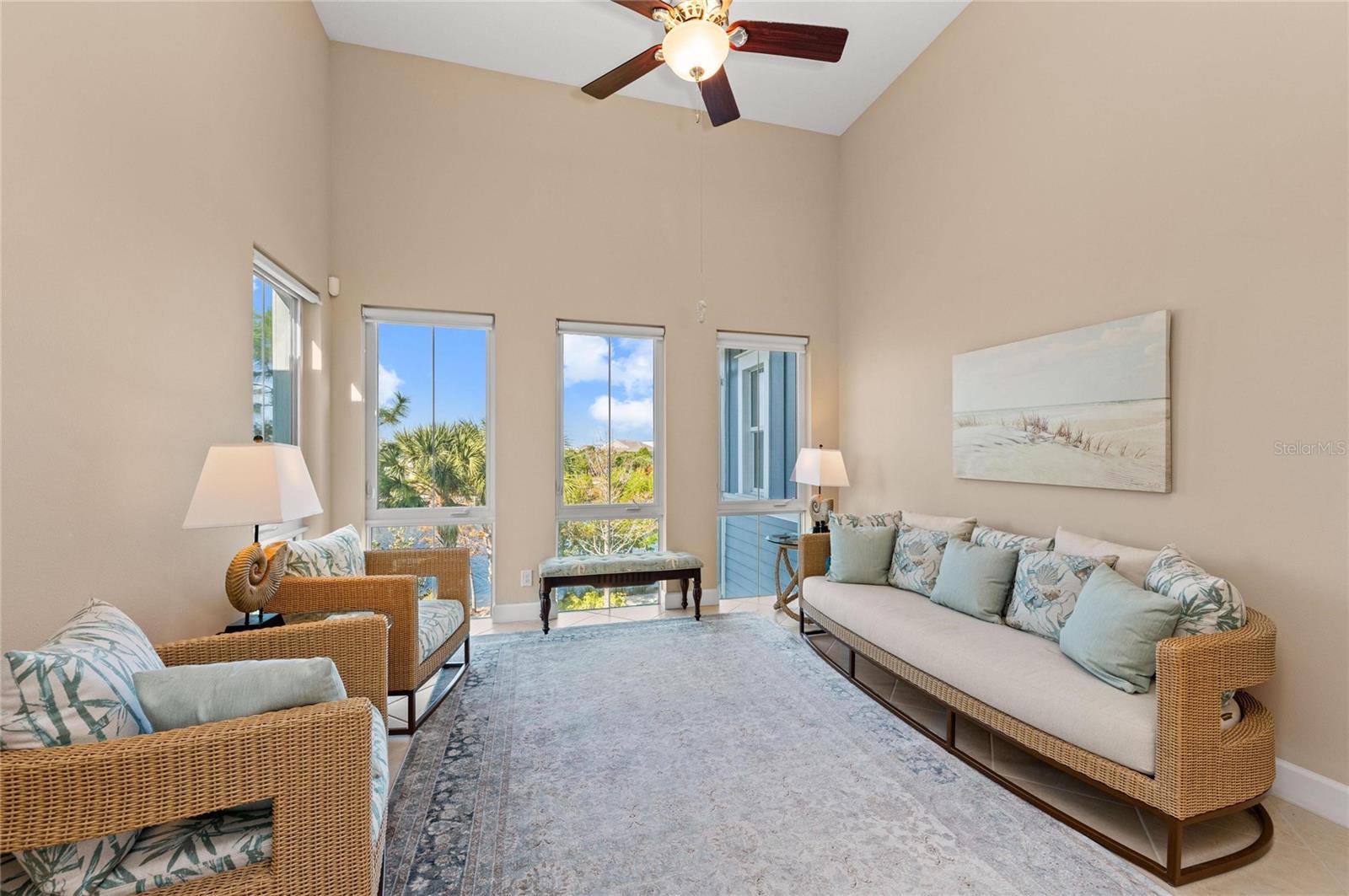 MANGROVE WALK ON HARBOUR ISLE PH 19 - Residential