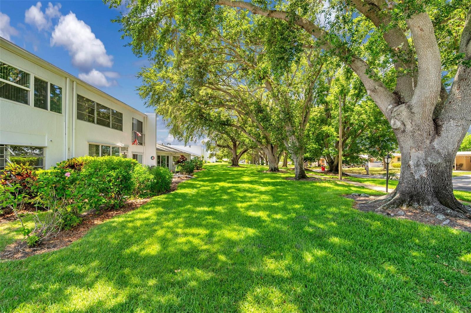 1655 S HIGHLAND AVENUE D140