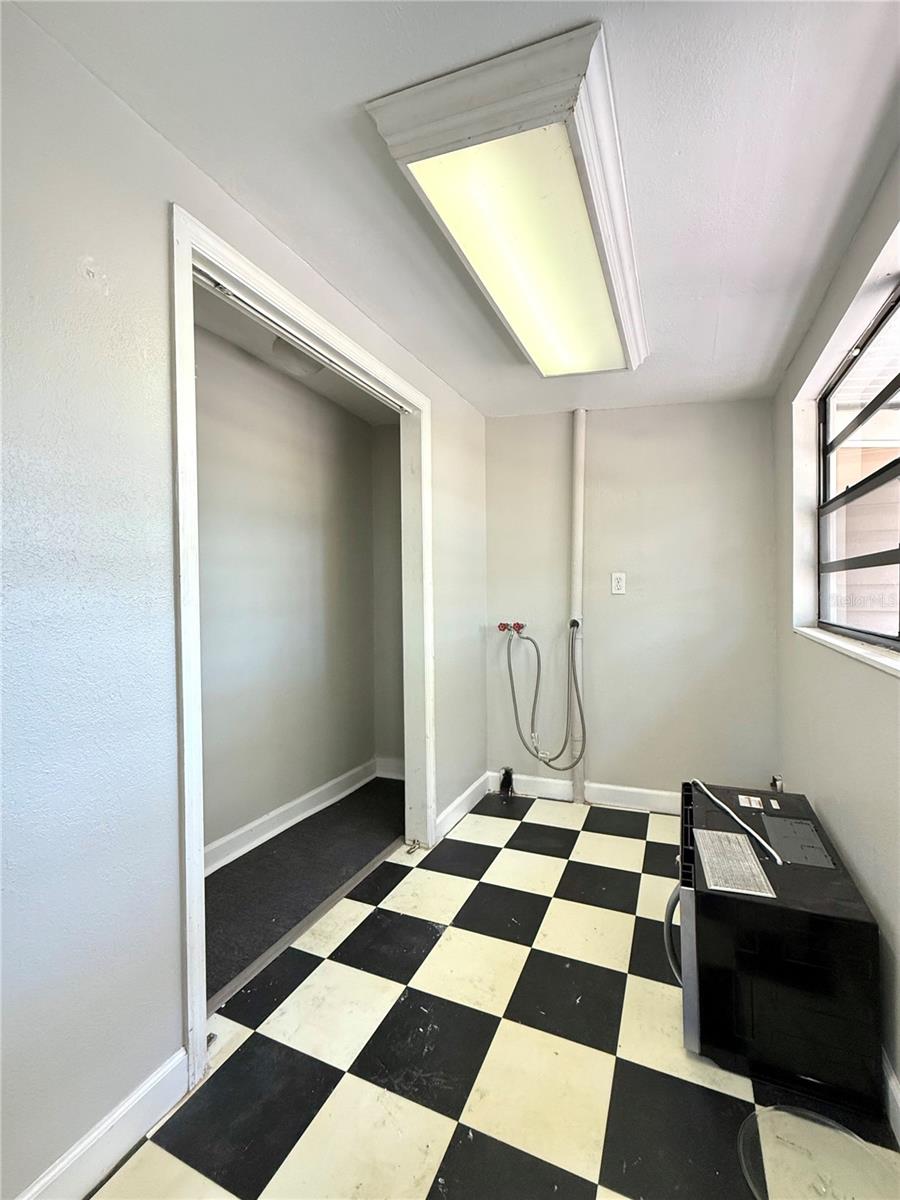 ROMEO HEIGHTS - Residential