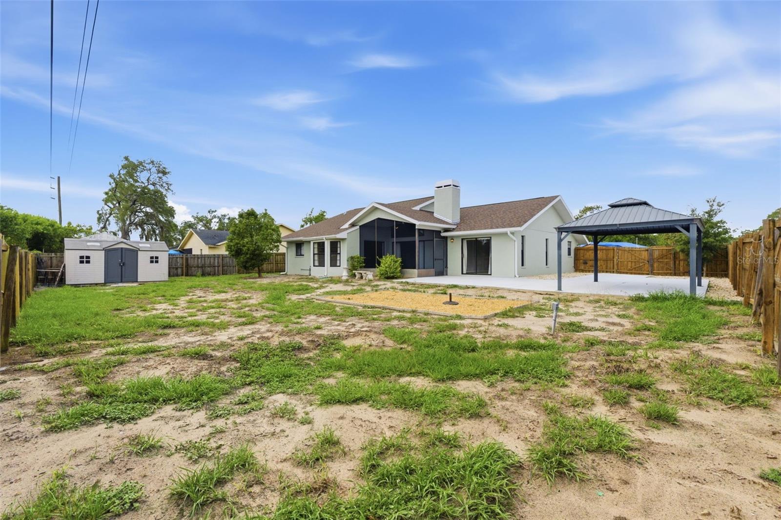 SPRING HILL - Residential