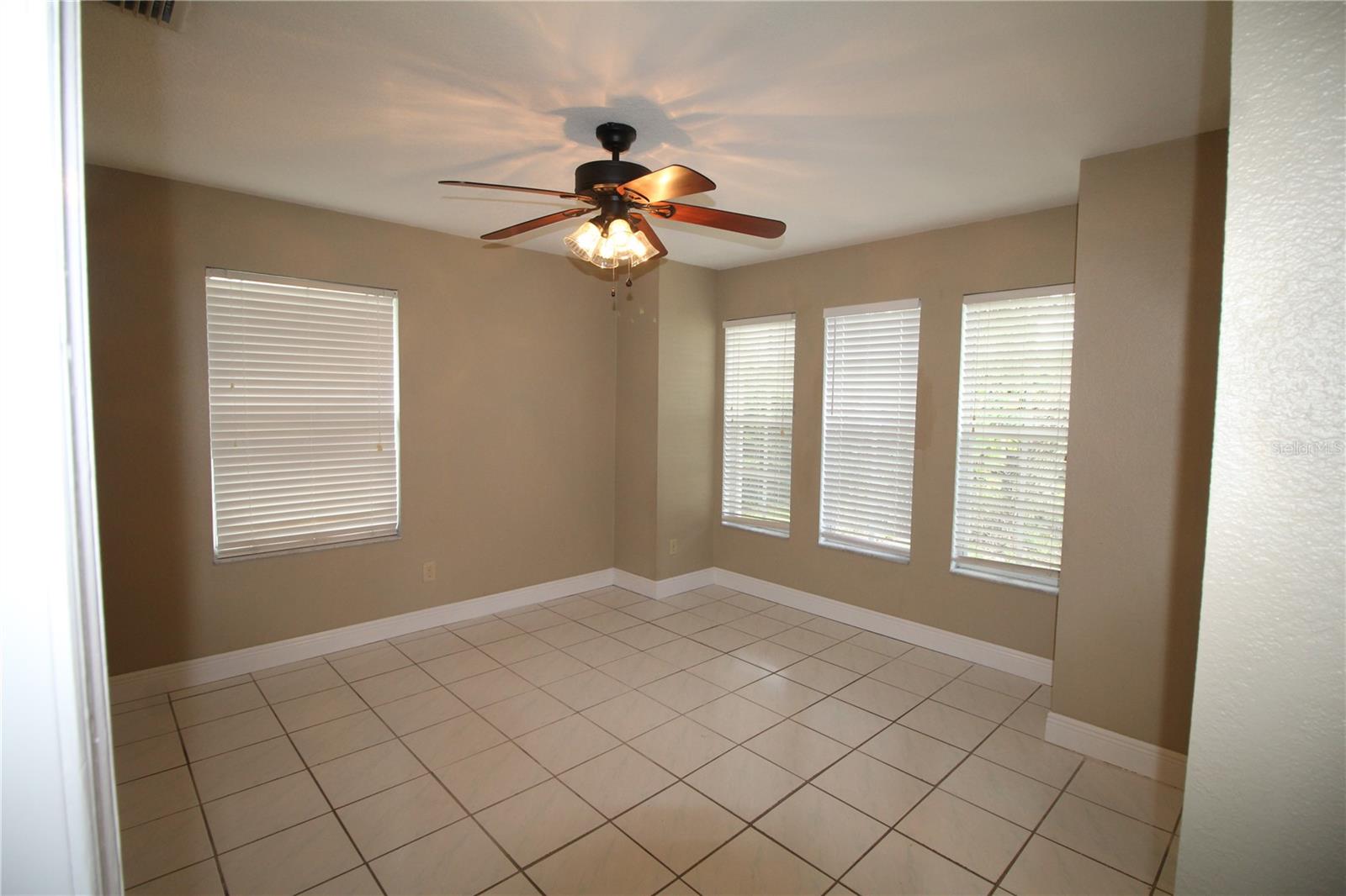 PORT CHARLOTTE SUB 04 - Residential Lease