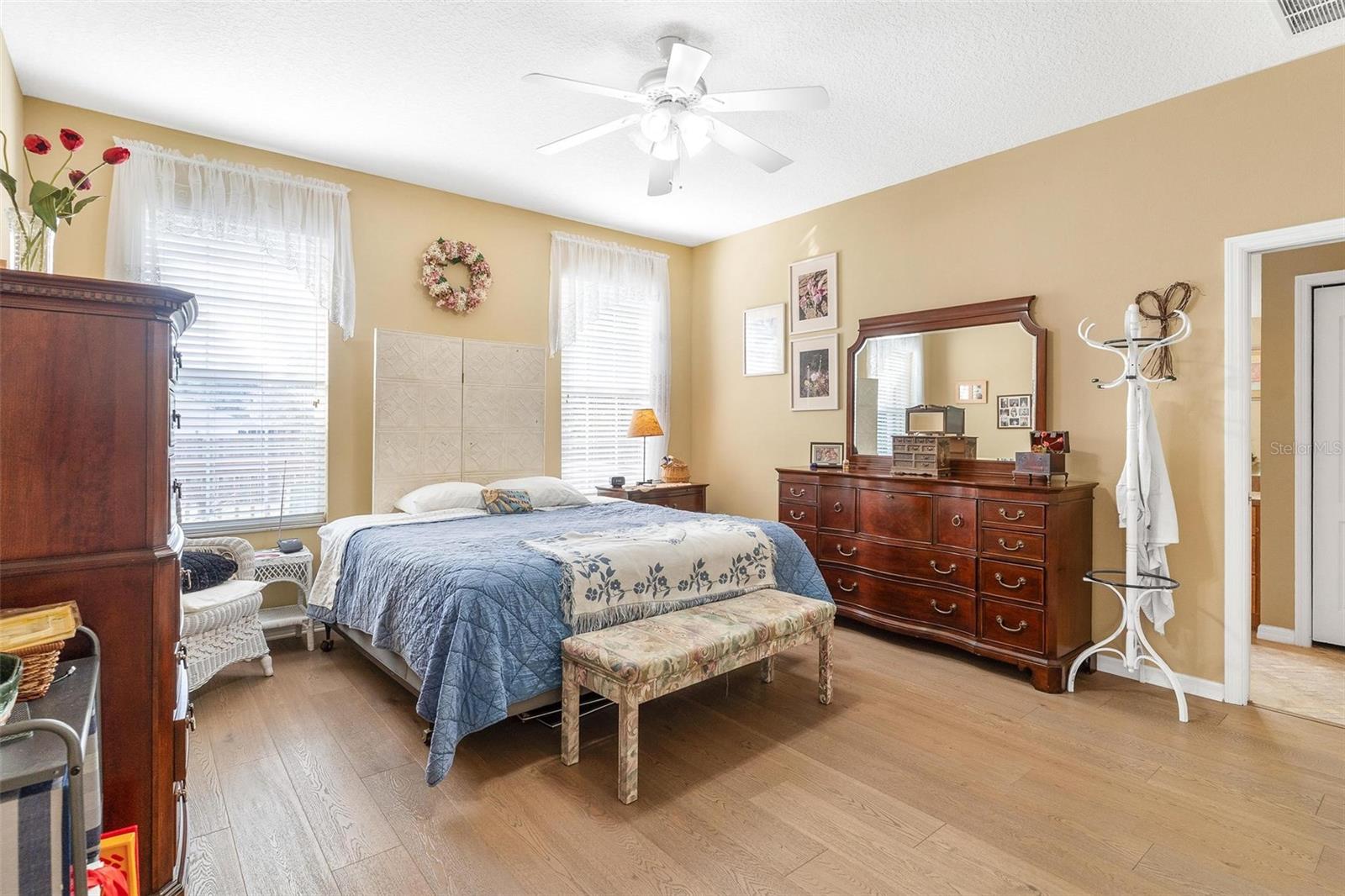 TWIN LAKES ESTATES - Residential