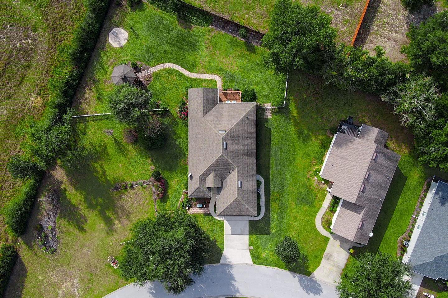 TWIN LAKES ESTATES - Residential