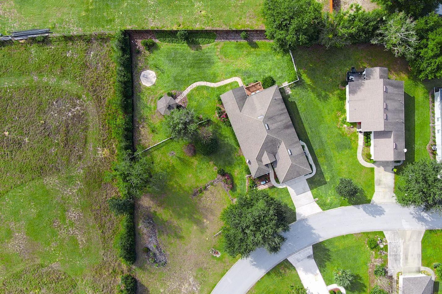 TWIN LAKES ESTATES - Residential