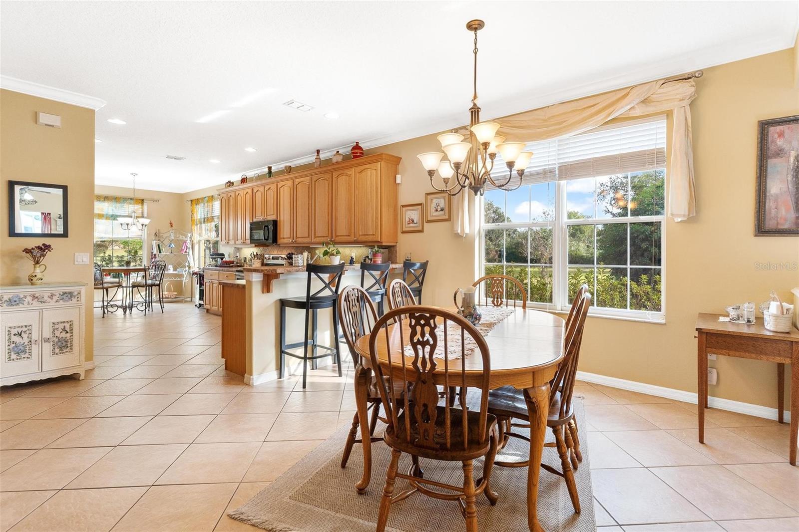 TWIN LAKES ESTATES - Residential