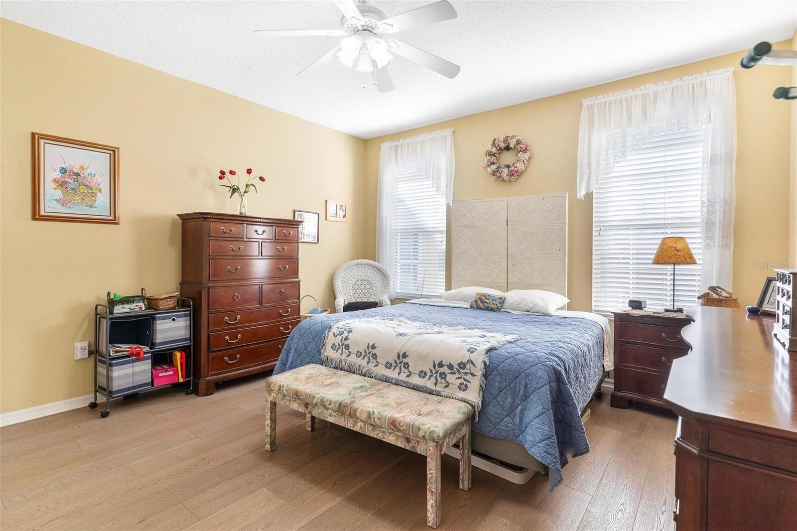 TWIN LAKES ESTATES - Residential