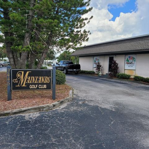 A home in PINELLAS PARK